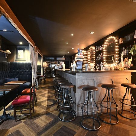 Playhaus Thonglor Hotel Banguecoque Exterior foto
