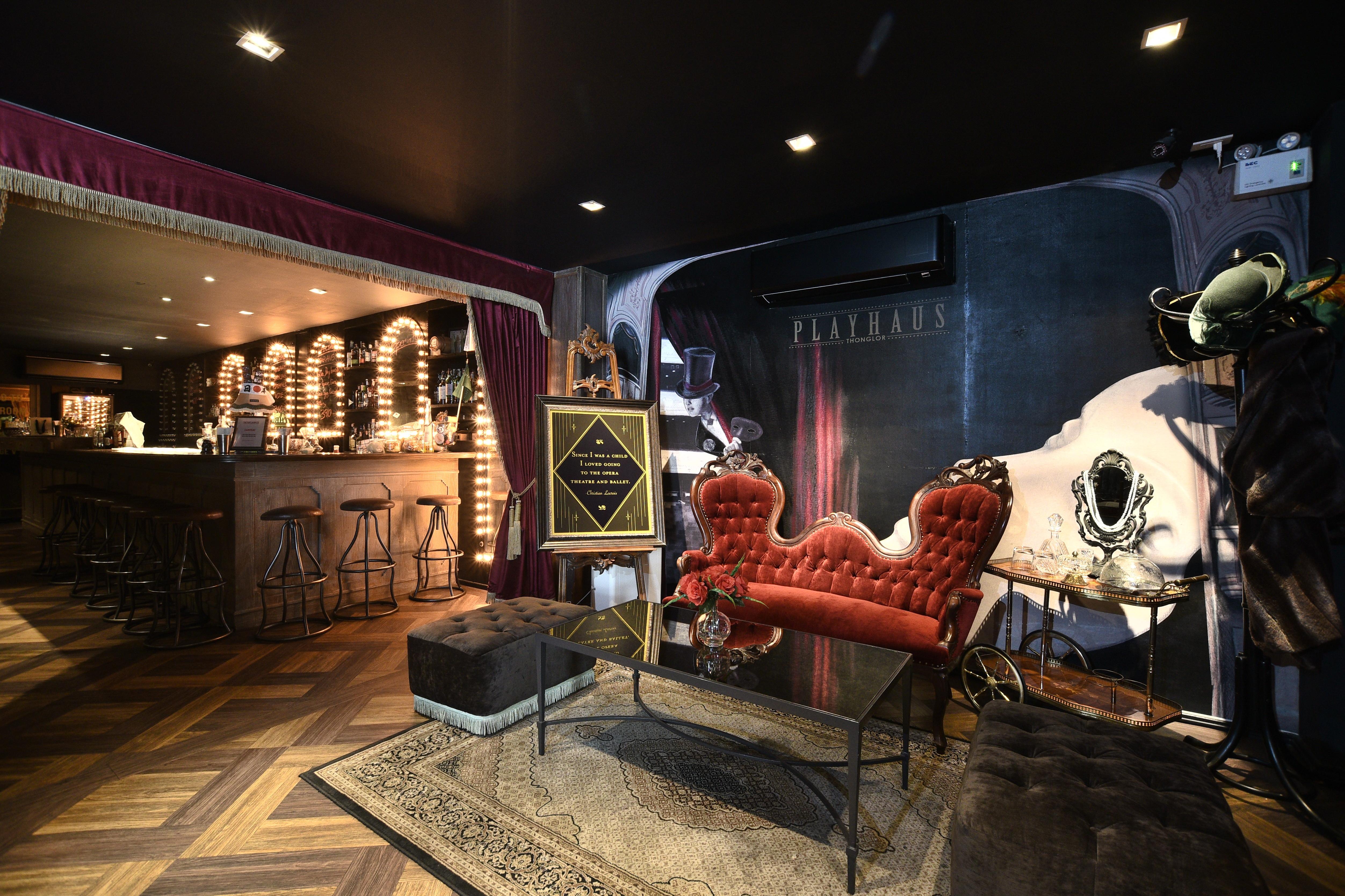 Playhaus Thonglor Hotel Banguecoque Exterior foto