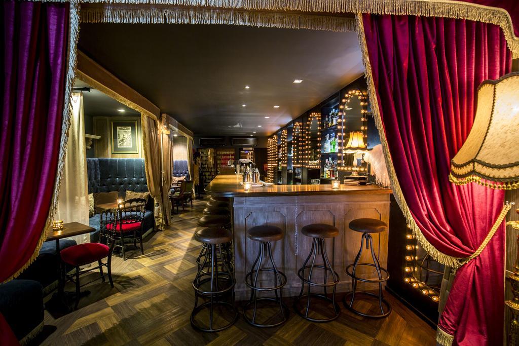 Playhaus Thonglor Hotel Banguecoque Exterior foto